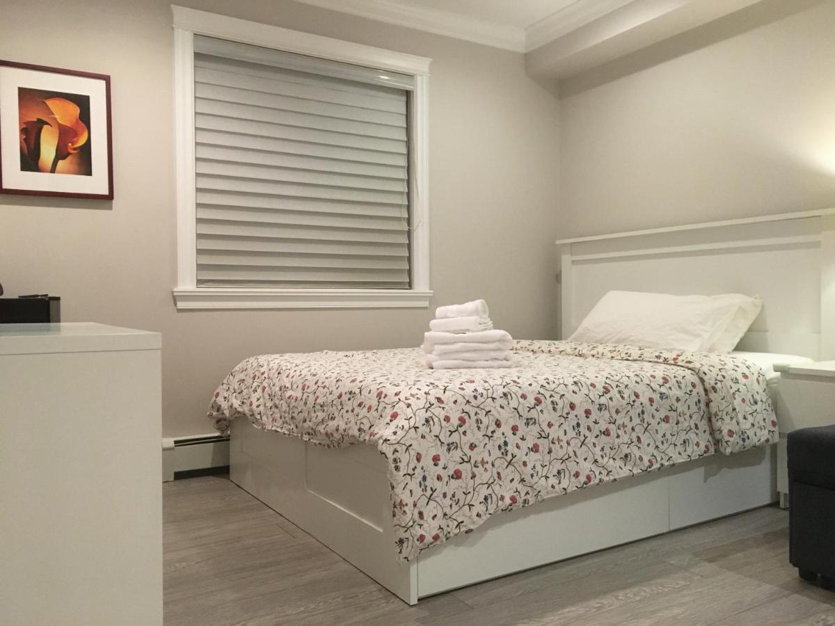 Lisa'S Home 버나비 외부 사진